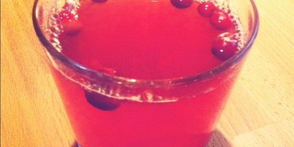 Рецепт безалкогольный пунш из клюквы