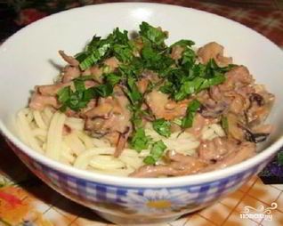 Морской коктейль со спагетти