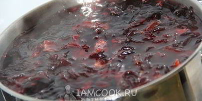 напиток из каркаде с тимьяном