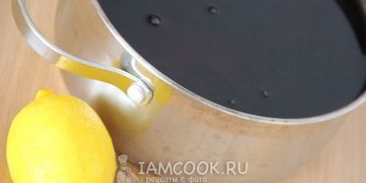 напиток из каркаде с тимьяном