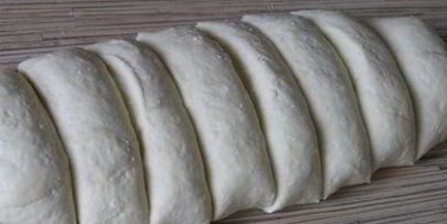 творожные булочки с мятным сиропом