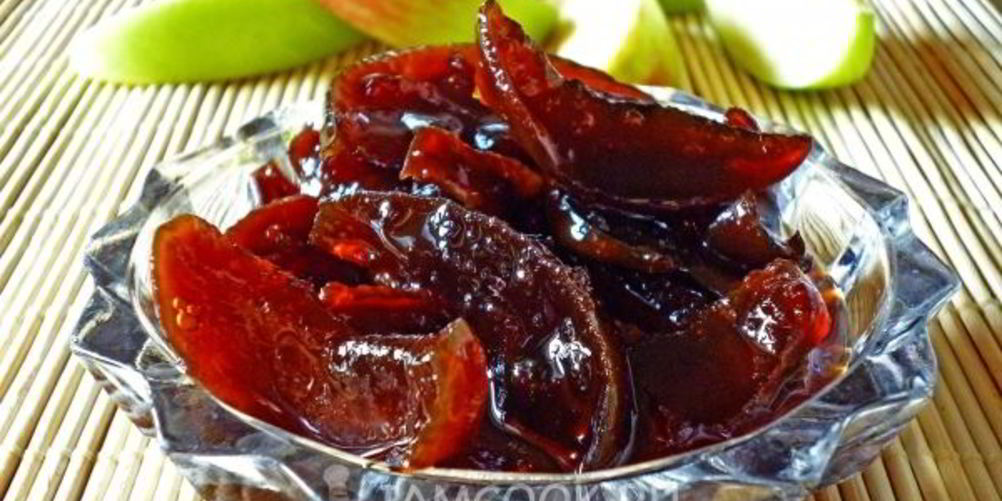 Рецепт яблочные дольки в грушевом сиропе