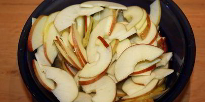 яблочные розы в абрикосовом сиропе