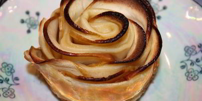 яблочные розы в абрикосовом сиропе