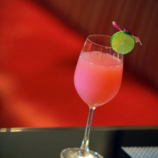 Ягодно-банановый пунш