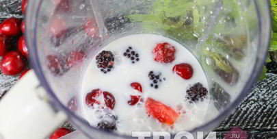 ягодный коктейль