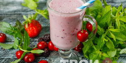 ягодный коктейль