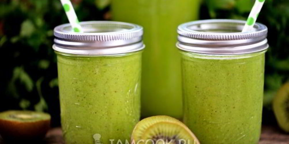 Рецепт зеленый коктейль из сельдерея со щавелем