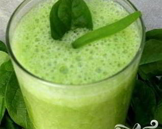 Зеленый витаминный напиток Джулиус