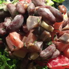 Салаты с фасолью