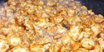 летний салат с курицей