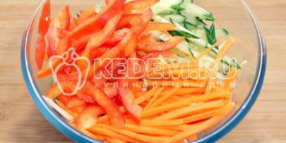 овощной салат с капустой