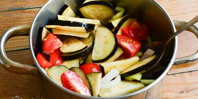 салат десяточка с баклажанами на зиму