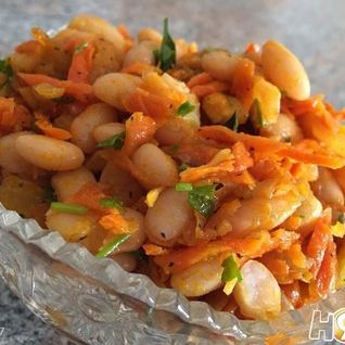 Салат с фасолью и морковью