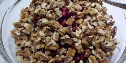 салат из граната и грецких орехов