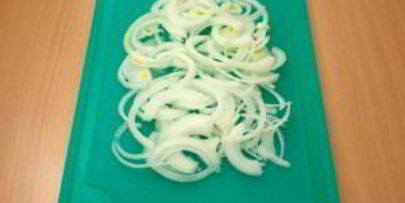 салат из кальмаров с рисом