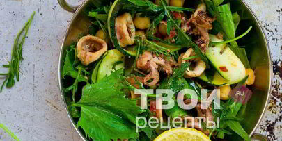 салат из кальмаров