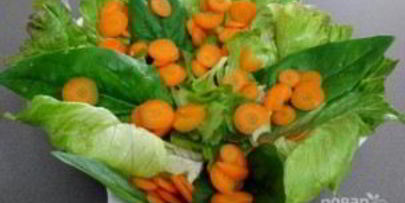 салат из креветок и ананаса