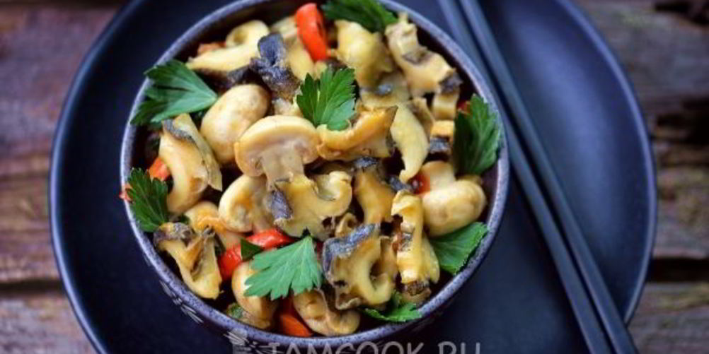 Рецепт салат из рапанов с овощами и грибами