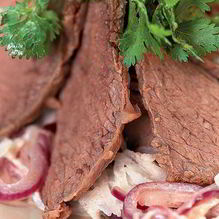 Рецепт Салат из редьки с говядиной