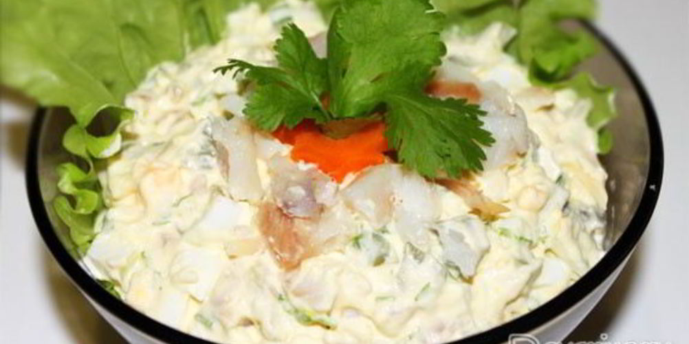 Рецепт салат из рыбы горячего копчения