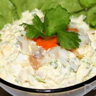 Салат из рыбы горячего копчения