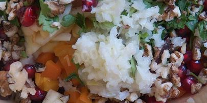 салат из свеклы с гранатом и чесноком