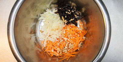 салат из зеленого яблока и моркови