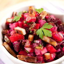 Рецепт Салат из жареной свеклы с мясом