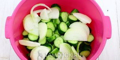 салат нежинский из огурцов на зиму