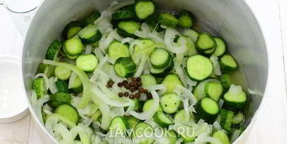 салат нежинский из огурцов на зиму