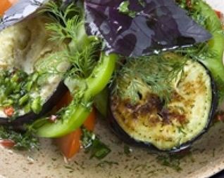 Салат с баклажанами