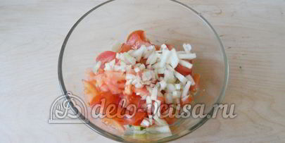 салат с редиской, огурцом и помидором