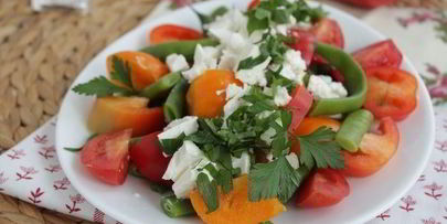 салат с зеленой фасолью с фетой