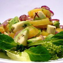 Рецепт Теплый салат из картофеля с авокадо и свежим салатом