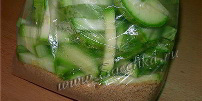 теплый салат с куриной печенью