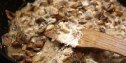 соус грибной со сметаной