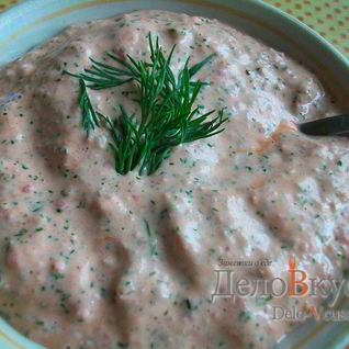 Соус из майонеза, помидор и чеснока