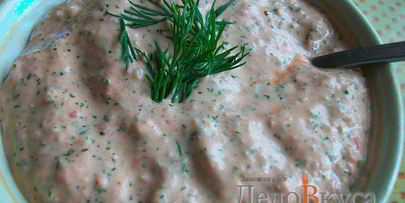 соус из майонеза, помидор и чеснока