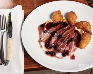 Соус к мясу из черной смородины