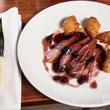 Рецепт Соус к мясу из черной смородины