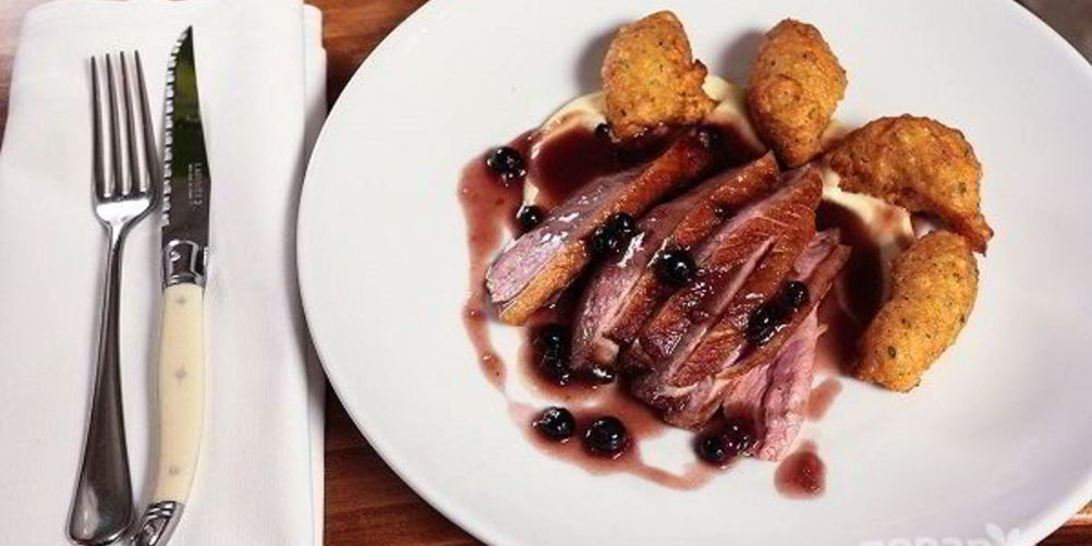 Рецепт соус к мясу из черной смородины