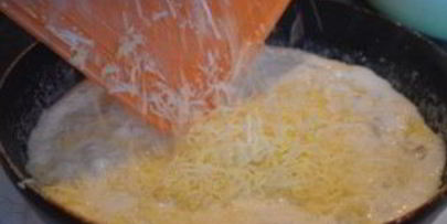 сырно-грибной соус