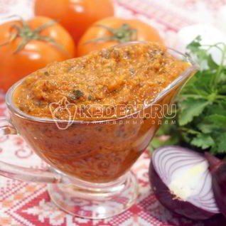 Томатный соус с луком