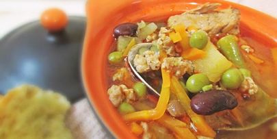 английский стю с фасолью