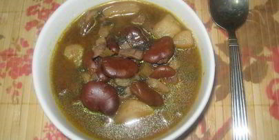 бобовый суп с грибами