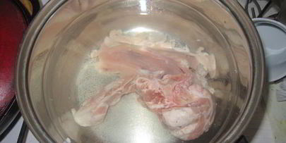 борщ с чесночными гренками