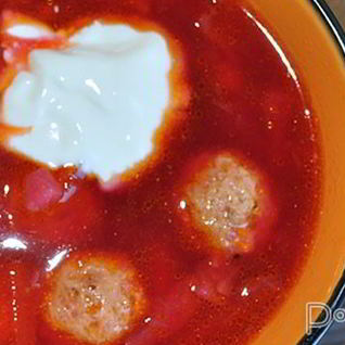 Борщ с фрикадельками