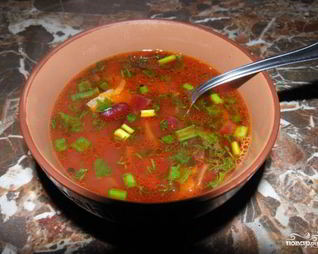 Борщ с консервированной фасолью
