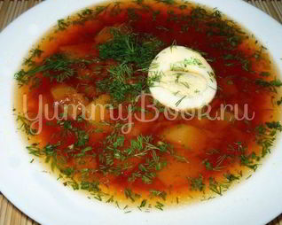 Борщ с паровой свеклой и яйцом из мультиварки